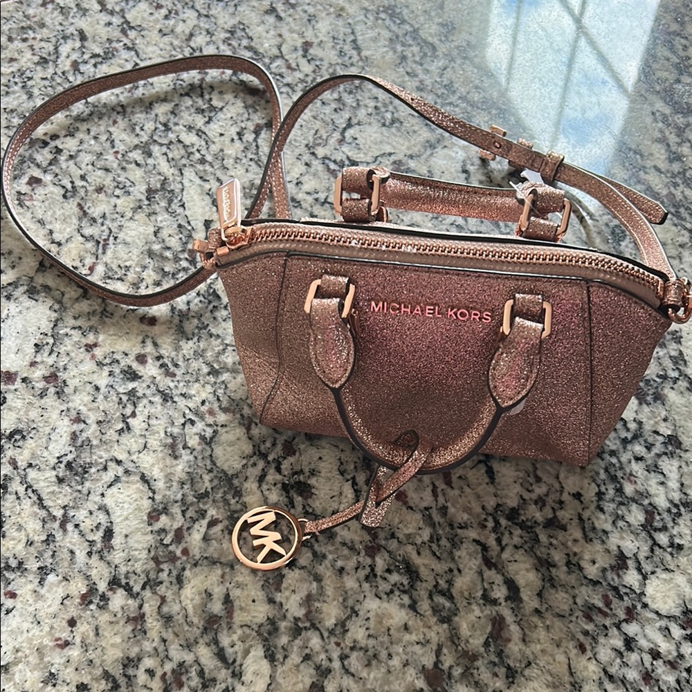 Michael Kors Mini Leather Crossbody - Picture 1 of 9